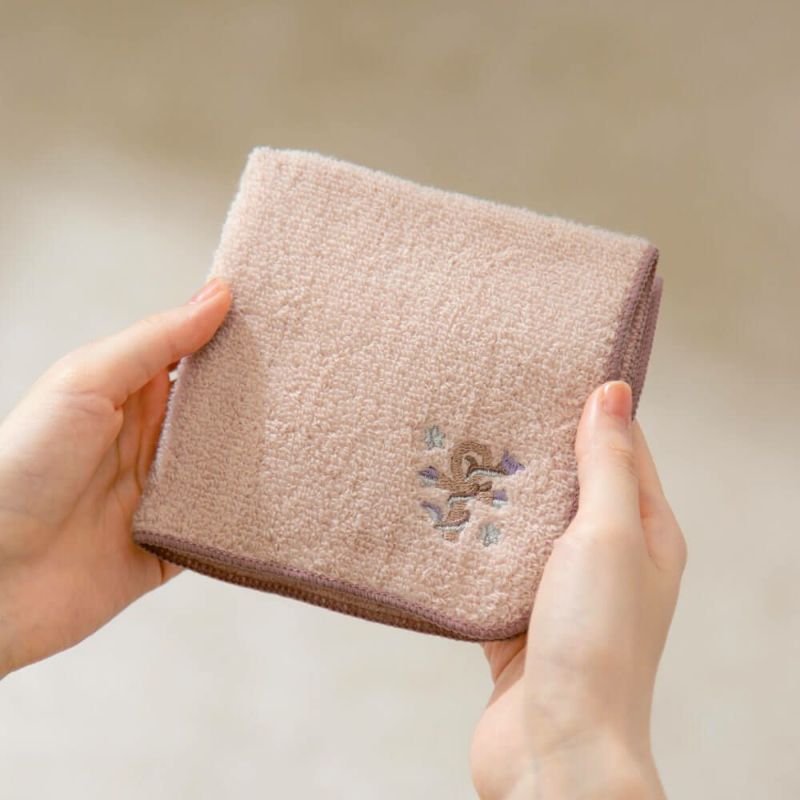 ﾊｯﾋﾟｰｿｰｲﾝｸﾞﾆｰﾄﾞﾙ_ﾊﾝｶﾁ_GHH-01_ﾗｯｷｰcat