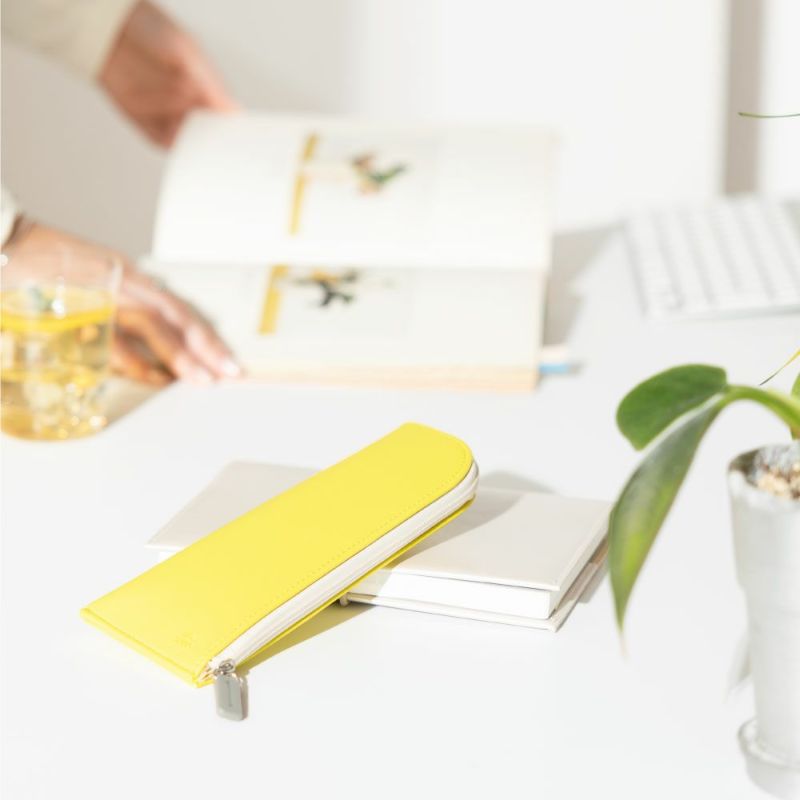 SUNNY_FLAT_PEN_CASE_LSPM-01_yellow